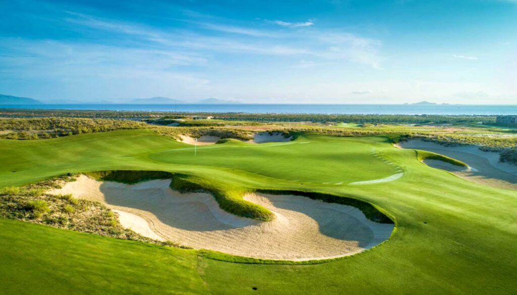Golf-Resort-Nha-Trang-2