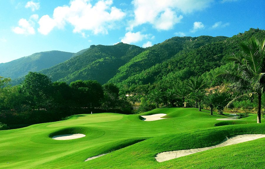diamond-bay-nha-trang-san-golf-overview