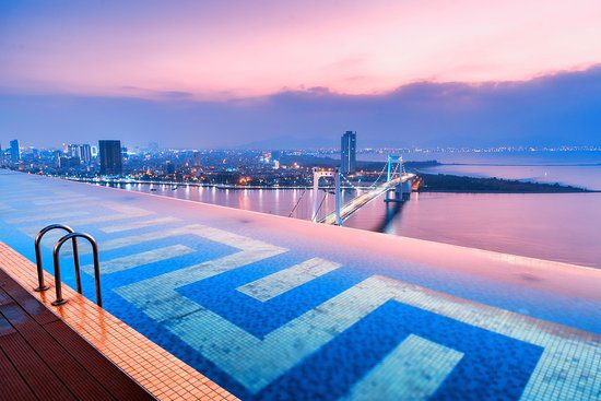 khach-san-golden-bay-hotel-da-nang