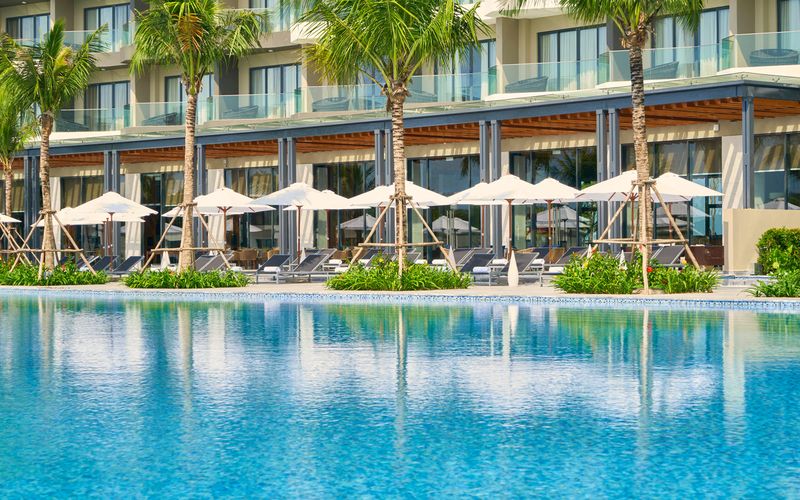 Review Movenpick Resort Waverly Phú Quốc Giá Phòng Villa Dịch Vụ