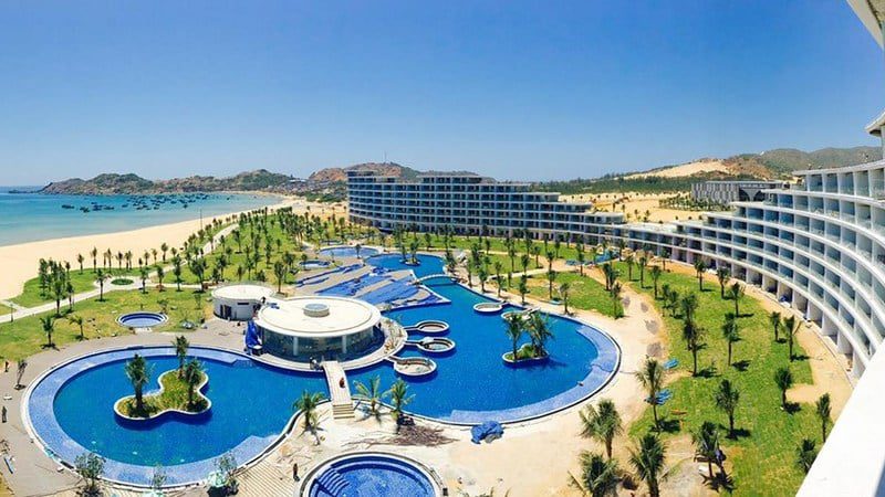 review-kinh-nghiem-di-flc-luxury-resort-quy-nhon-co-gi-1
