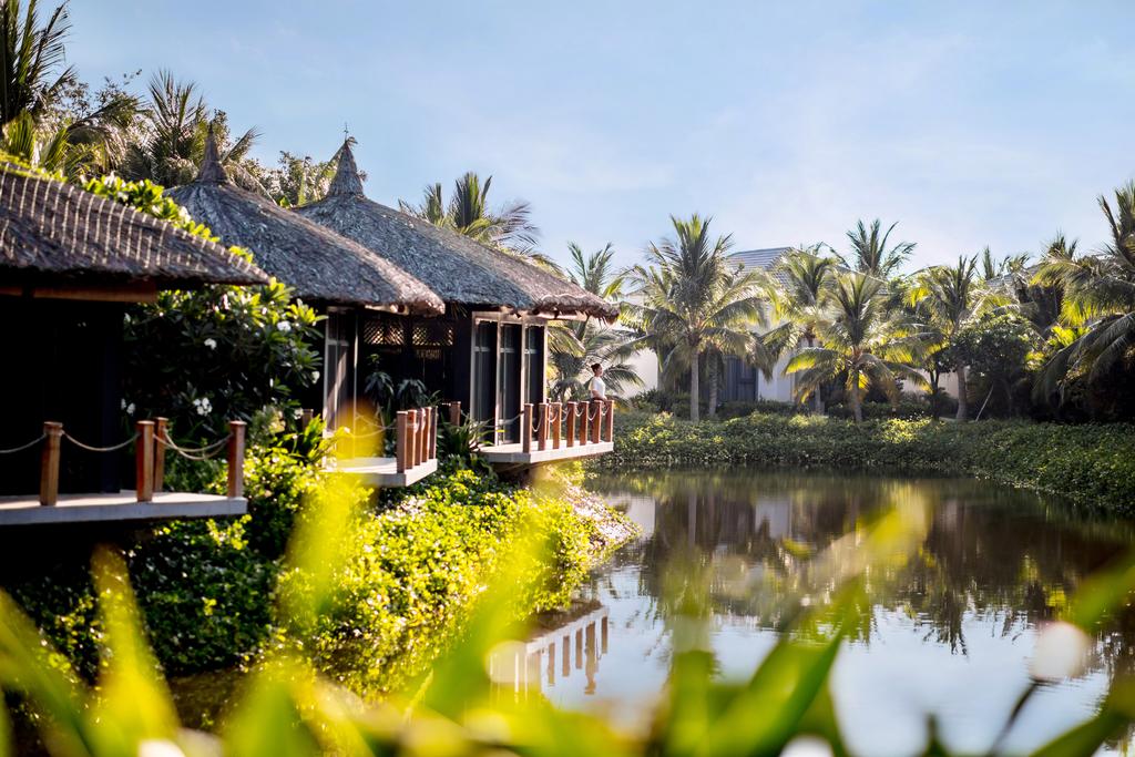  Vinpeal Nha Trang Bay Resort 