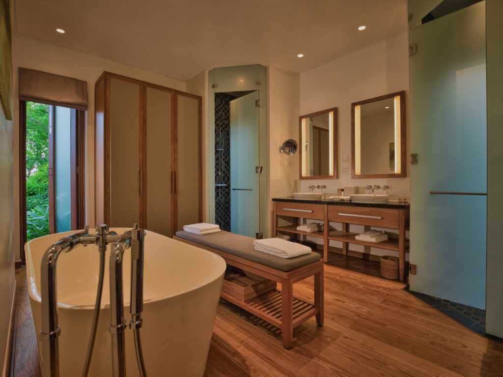 AZCT River Villa Bathroom