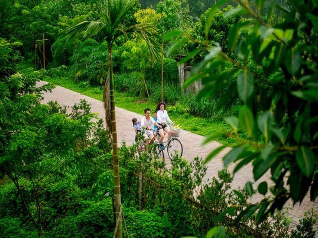 bang-gia-tour-emeralda-ninh-binh-resort-spa