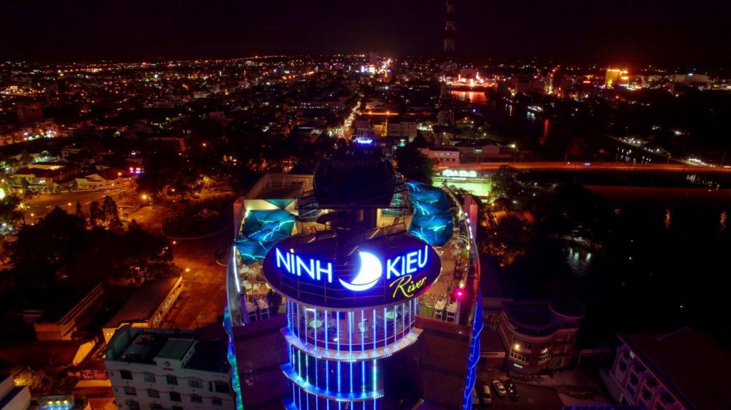 review-ninh-kieu-riverside-hotel-4-can-tho