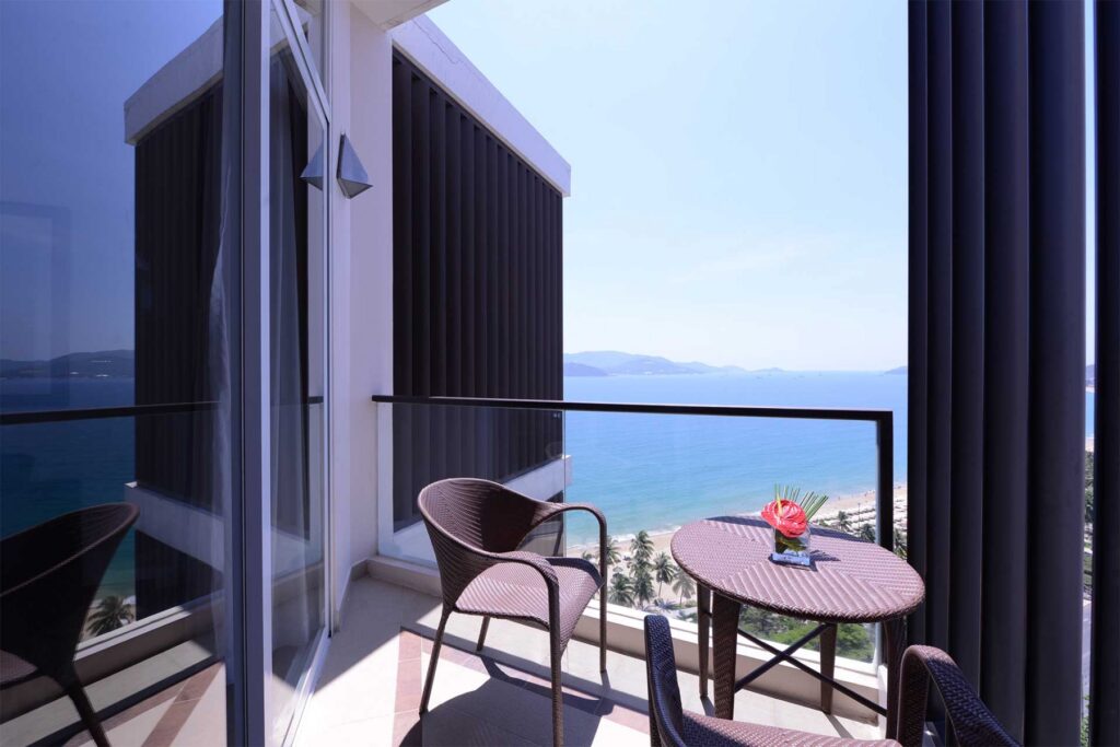 khach-san-novotel-nha-trang-co-gi