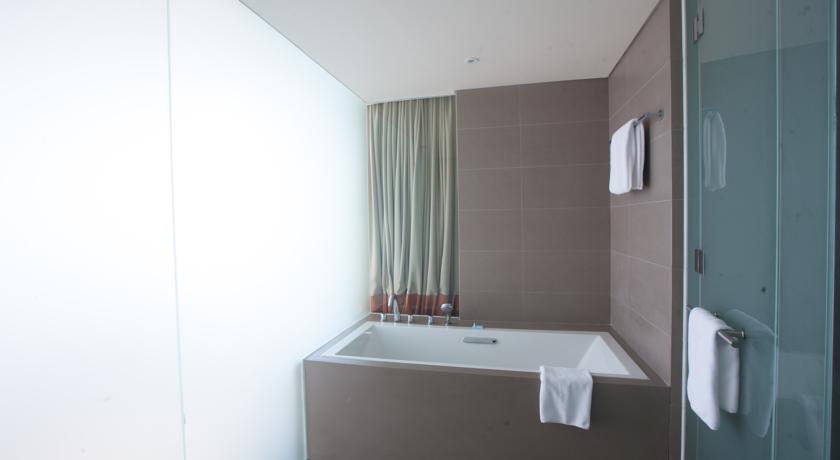 review-khach-san-novotel-da-nang