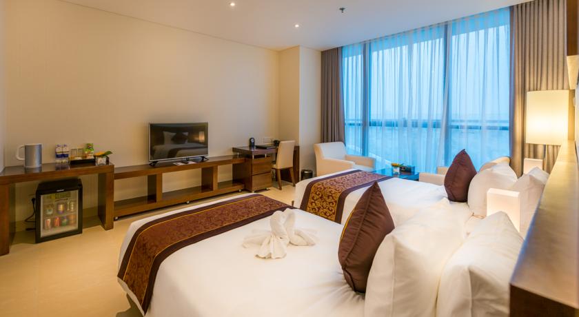 review-khach-san-grand-tourane-hotel-da-nang-10