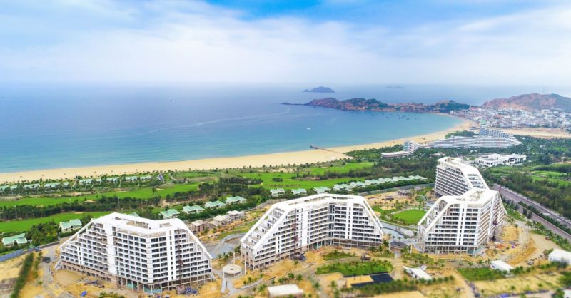 FLC-Luxury-Hotel-Quy-Nhơn