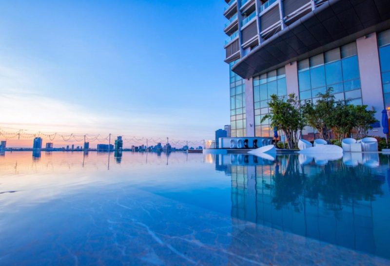 review-khach-san-novotel-da-nang-premier-han-river-5-sao-1