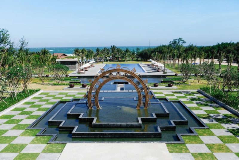 review-mui-ne-bay-resort-4