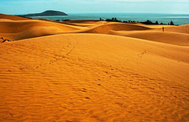 doi cat bay mui ne