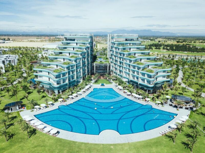 hoi-nghi-su-kien-tai-vinpearl-resort-golf-nam-hoi-an-1